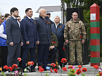 В селе Омутинском Тюменской области зажжен Вечный огонь